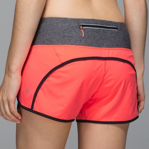 Lululemon Run Times Short *Block-It Pocket in Grapefruit / Heather Black size 8 - Picture 1 of 11